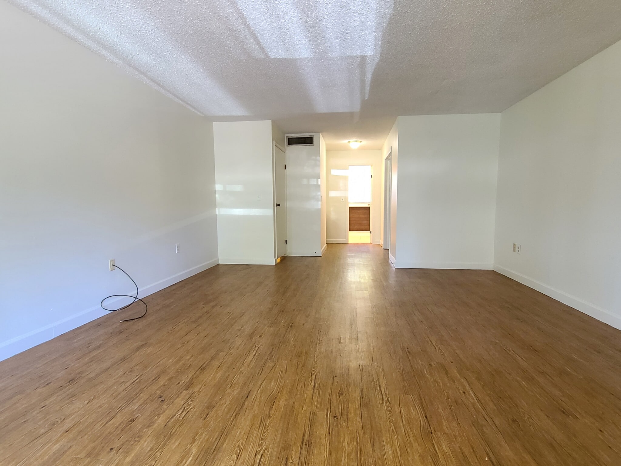 Building Photo - 701 SW 75th St