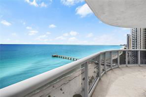 Building Photo - Collins Avenue, Sunny Isles Beach, FL 33160 - 3 BR 3 BA condo