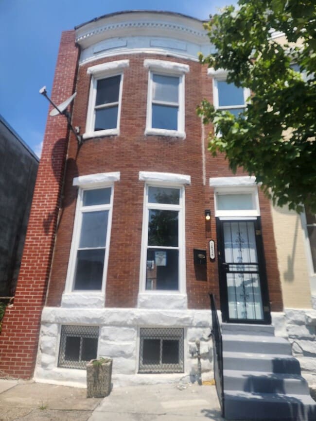 Spacious 3 Bedroom Home In West Baltimore - Spacious 3 Bedroom Home  In West Baltimore