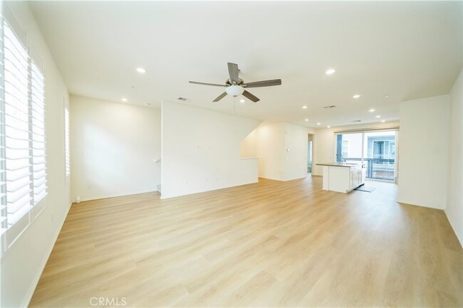Building Photo - 811 Hudson Ln