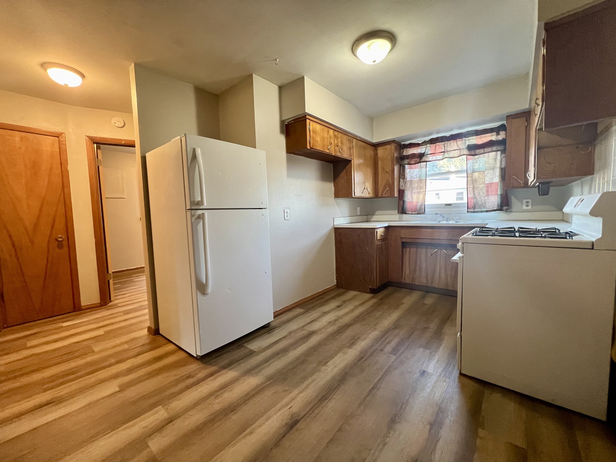 Kitchen - 238 Palmer Dr