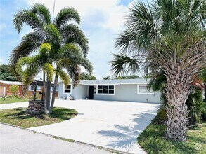 Building Photo - 8761 NW 12th St