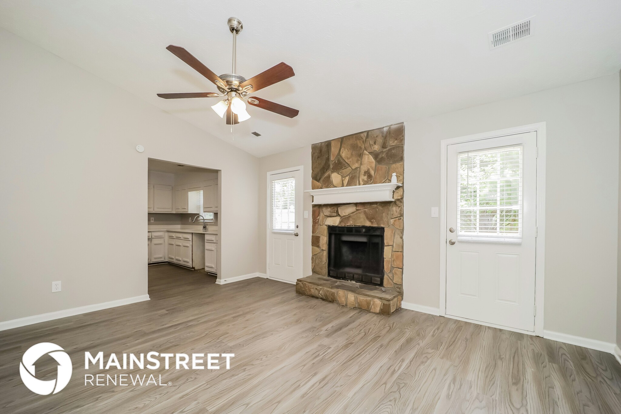 Building Photo - 1127 Reynolds Ct