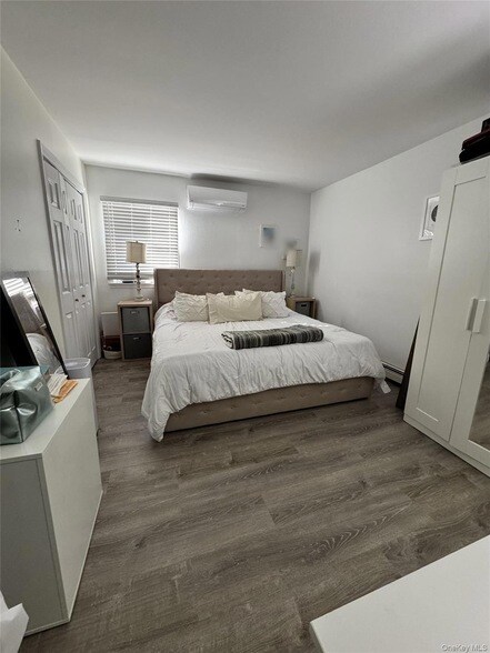 Building Photo - 140 N 21st St