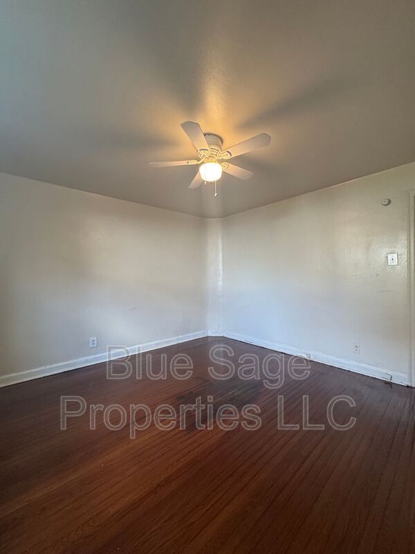 Building Photo - 56 W Albemarle Ave