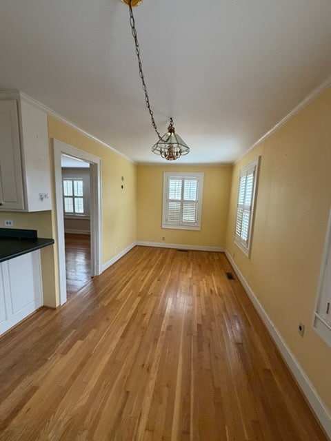 Building Photo - 1604 Crawford St