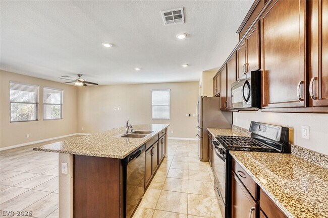 Building Photo - 824 Elmstone Pl