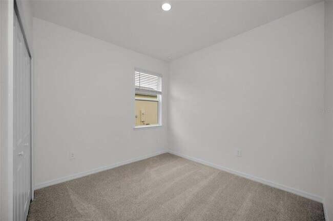 Building Photo - 18200 Pleasantview Blvd