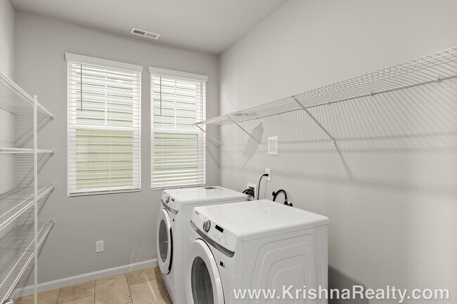 Building Photo - 2024 Modern New Construction In Reeds Crossing | Stunning 3 BD · 2.5 BA Single Family Home
