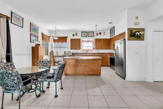 Building Photo - 14044 SW 54th St