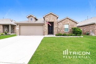 Building Photo - 10396 Ft Teran Trl