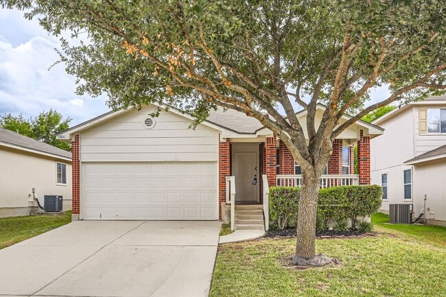 Primary Photo - Adorable 3 bedroom off Shaenfield and 1604