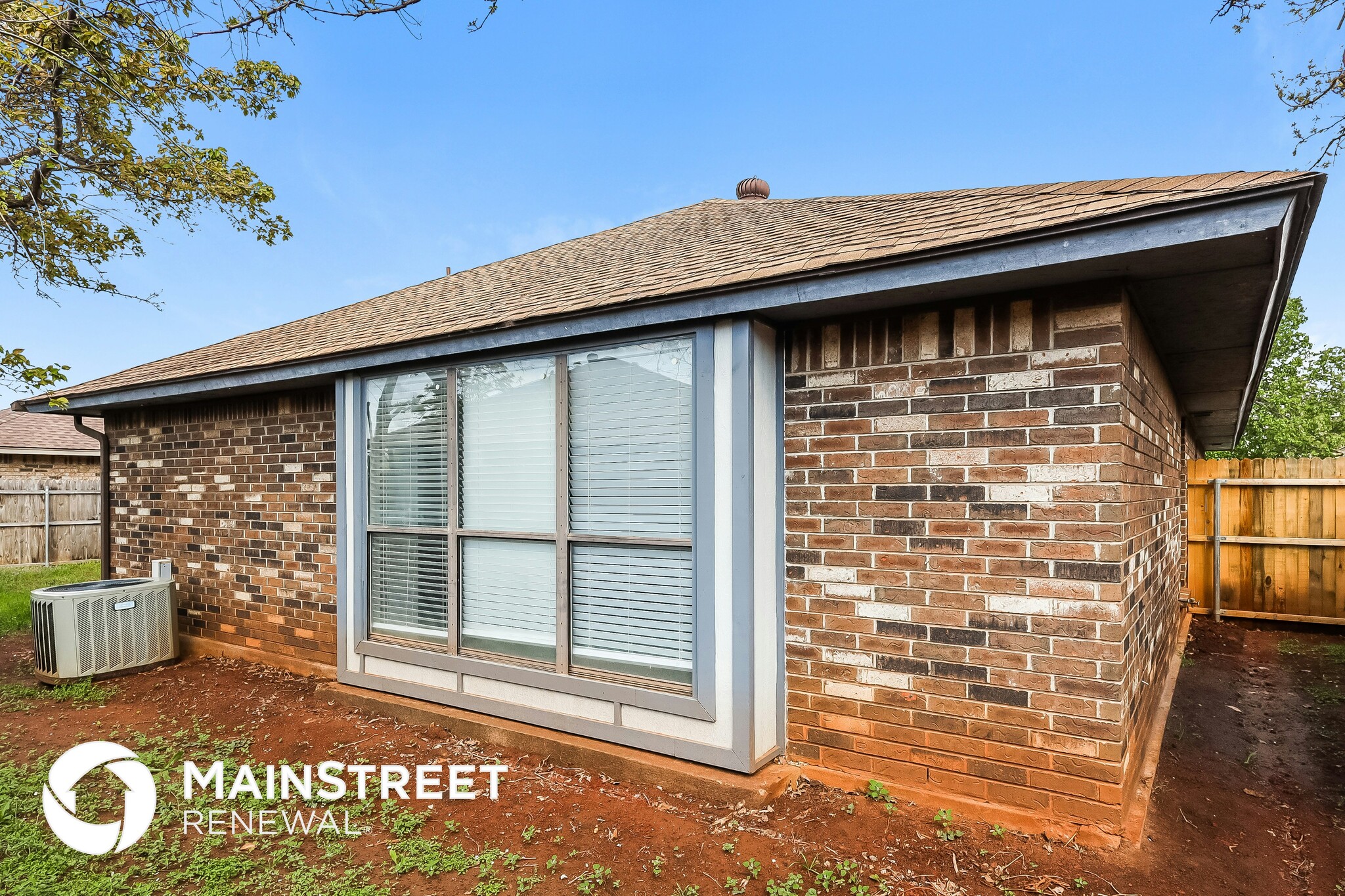 Building Photo - 11225 Cimarron Dr