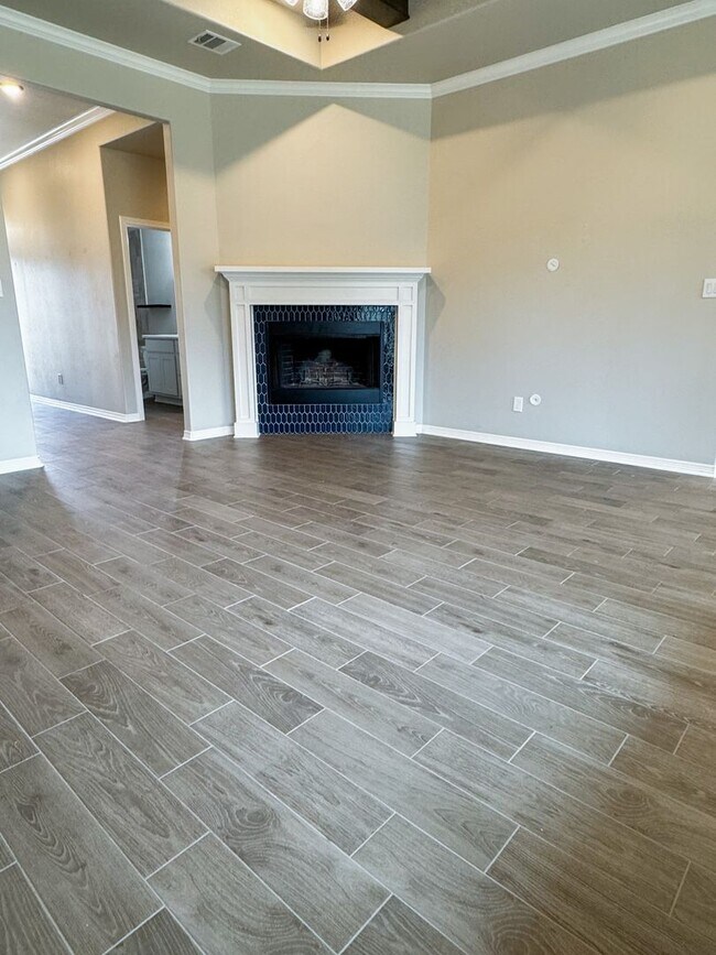 Building Photo - Gorgeous Home in Troy, Texas