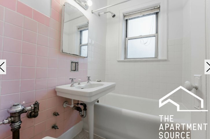 Building Photo - 2536 N Sawyer Ave