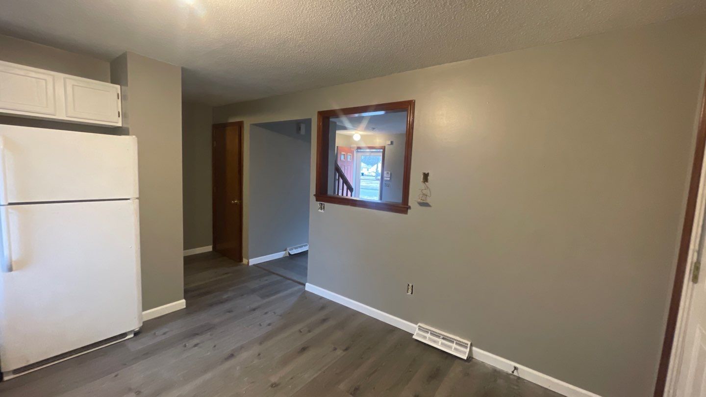 Building Photo - 63 -65 Wisteria St