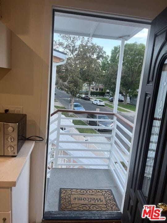 Building Photo - 15524 Sylvan St