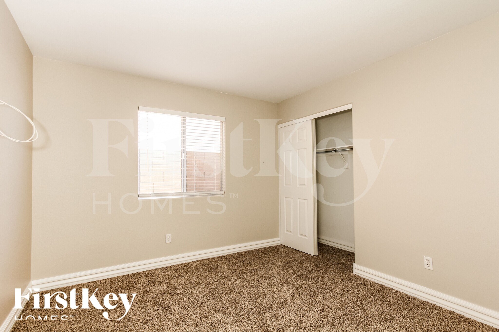 Building Photo - 15077 N 85th Ave