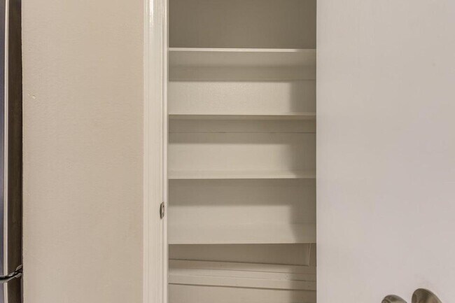 Building Photo - 3401 101st St