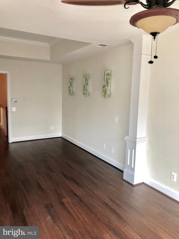 Building Photo - 2472 Terra Cotta Cir