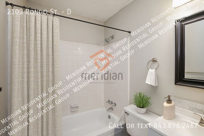 Building Photo - 2103 Rondo St