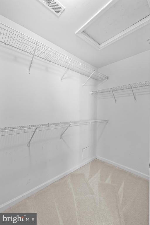 Building Photo - 5011 Waple Ln