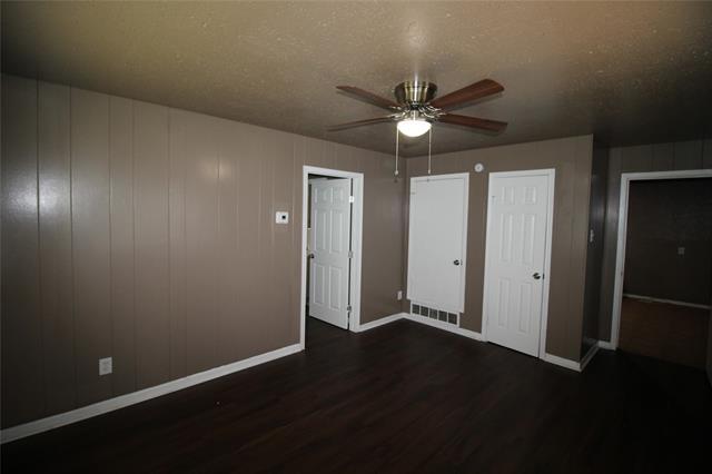 Building Photo - 3130 S Llewellyn Ave
