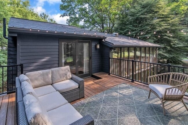 Building Photo - 956 Pratt Ridge Ct