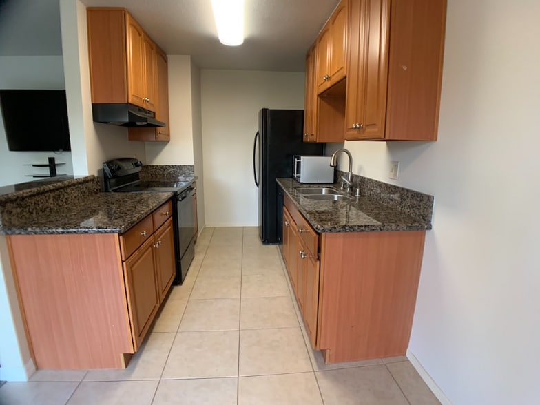 Building Photo - 1641 Pentecost Way