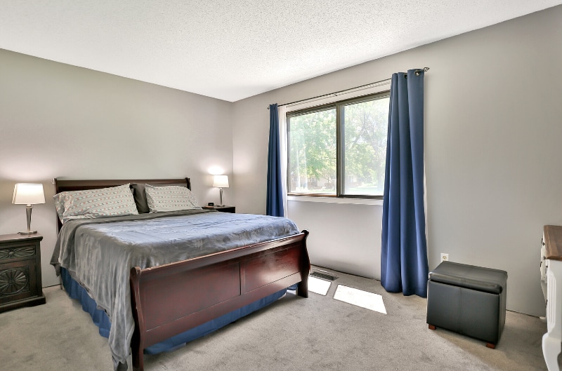Building Photo - 1271 Greenbriar Ct