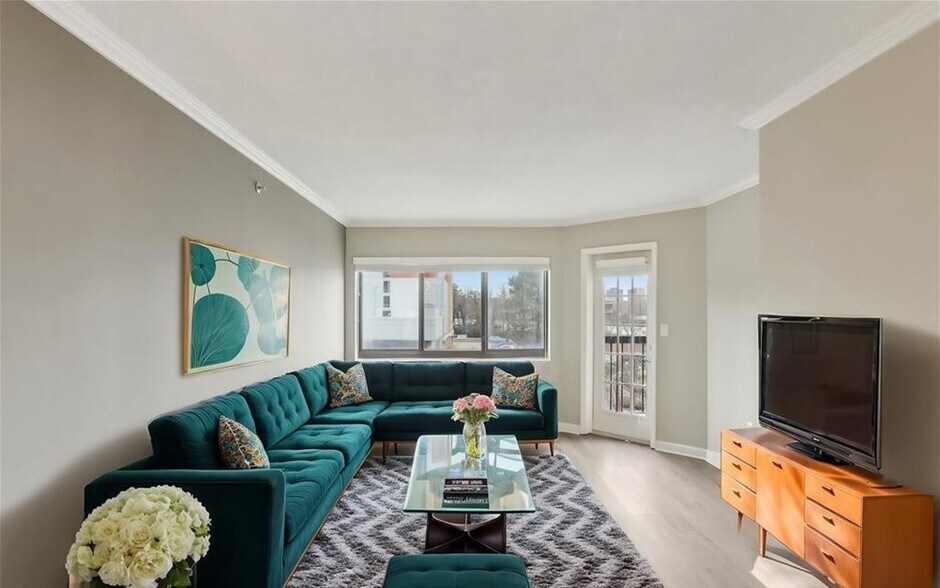 Building Photo - 795 Hammond Dr