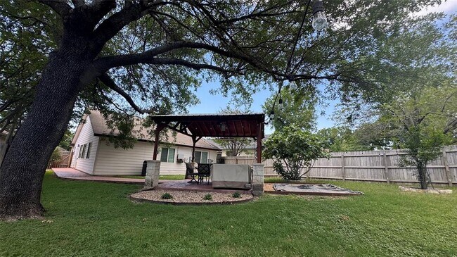 Building Photo - 12922 Widge Dr
