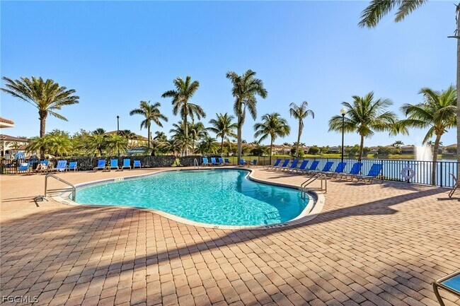 Building Photo - 17030 Tremont St