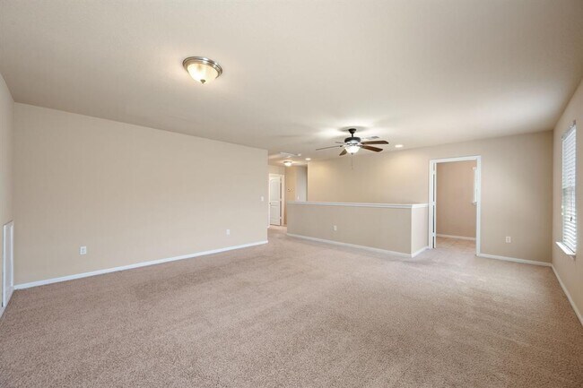 Building Photo - 231 Northern Flicker St