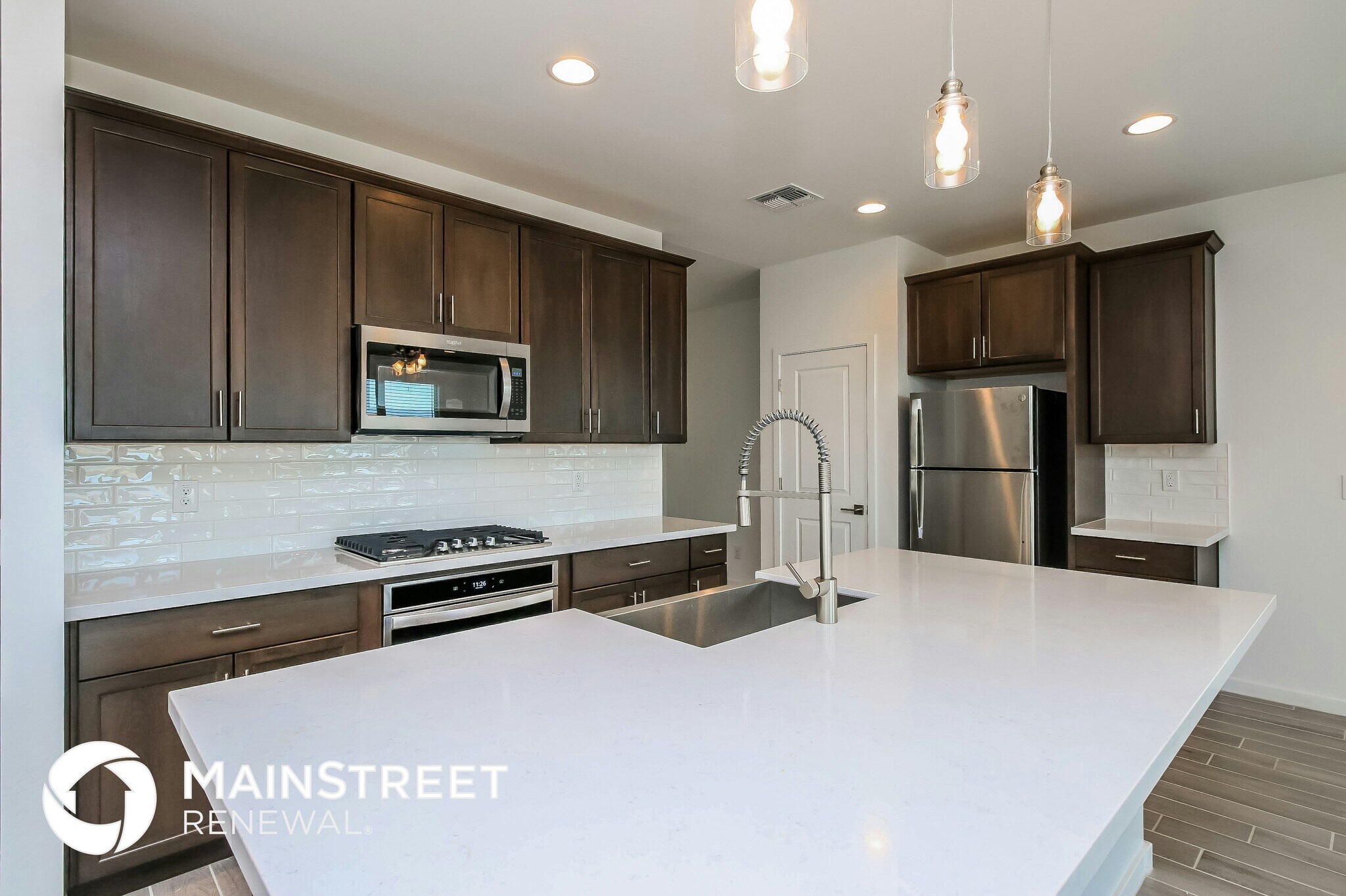 Building Photo - 4576 Stonecrop Dr