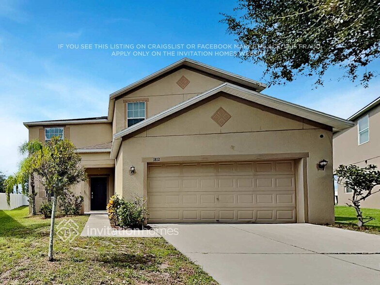 Primary Photo - 1812 Oak Pond St