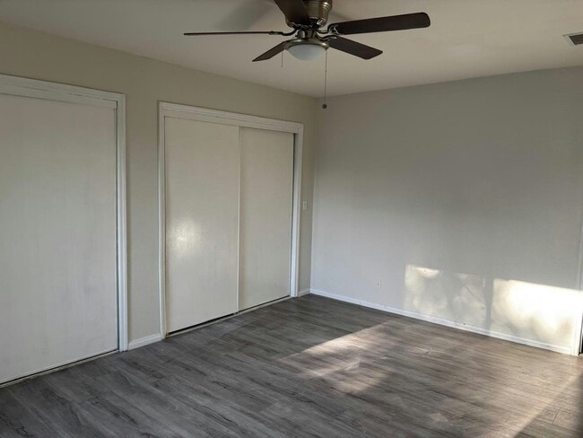 Building Photo - 1061 Beaumont Ave