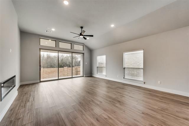 Building Photo - 921 Baybrook Ln