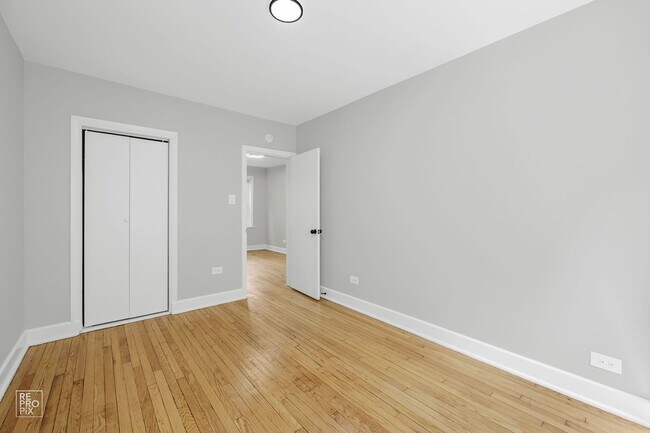 Building Photo - 7031 S Chappel