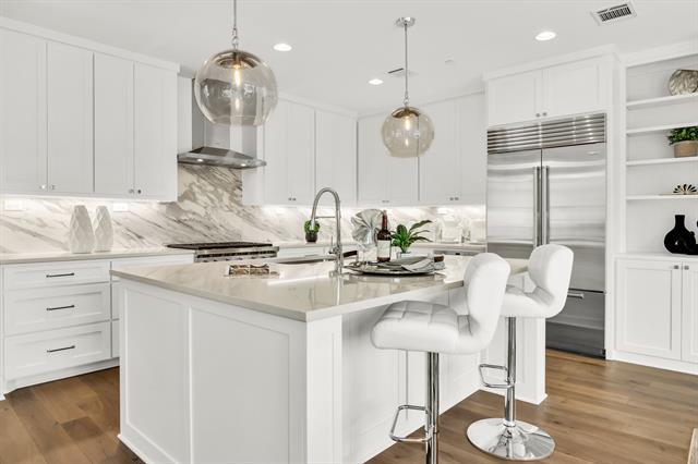 Building Photo - 4116 University Blvd