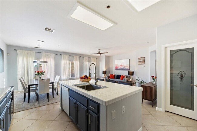 Building Photo - 3982 Eastgate N Rd