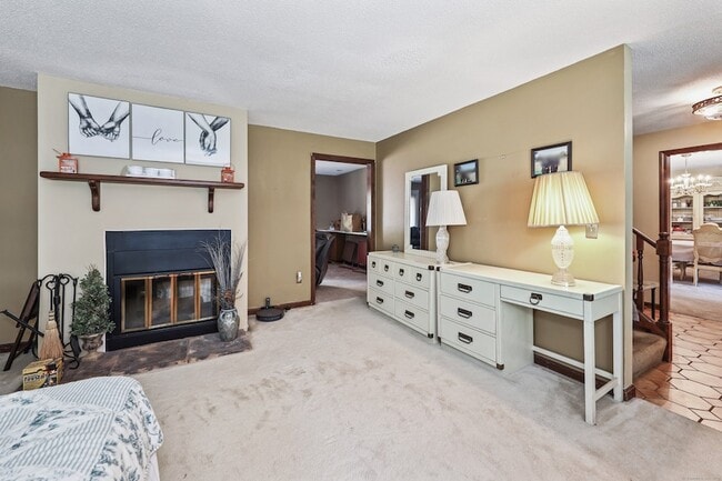 Building Photo - 522 Springfield Rd