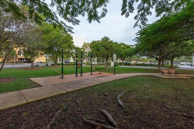 Building Photo - 6580 Santona St