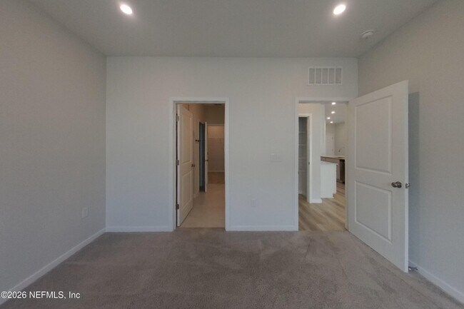 Building Photo - 64 Brazil Nut Cir