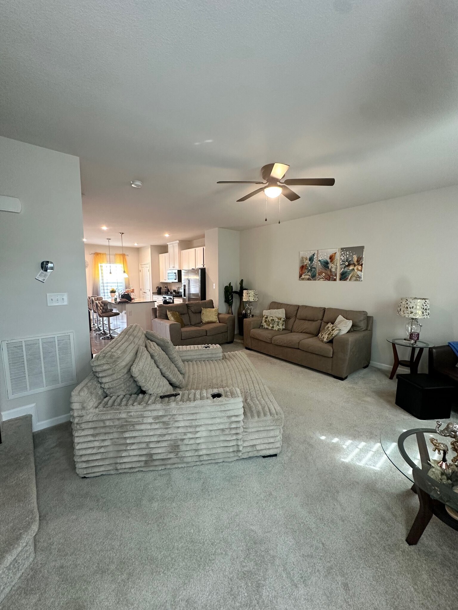 Building Photo - 4122 Riverside Dr