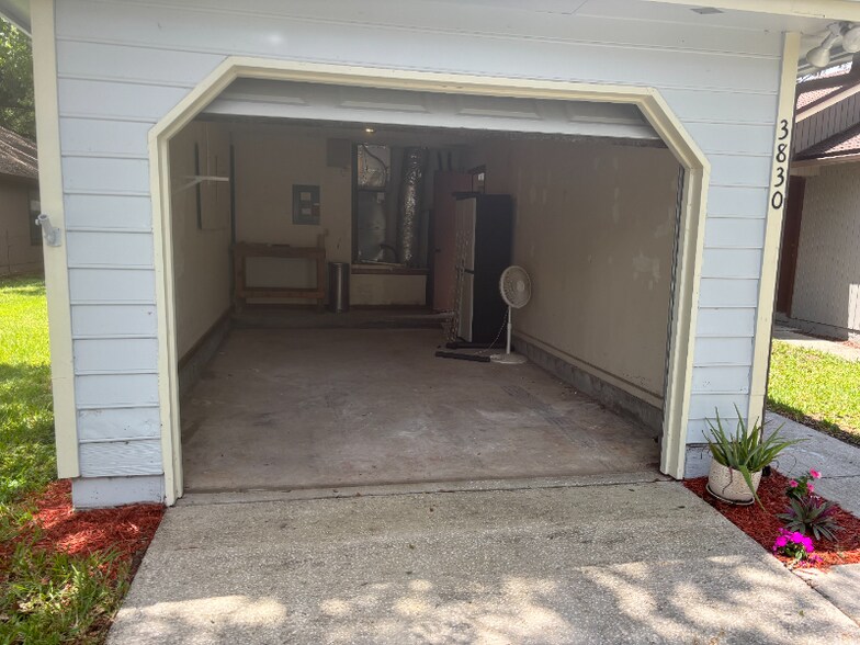 Building Photo - 3830 Windridge Ct