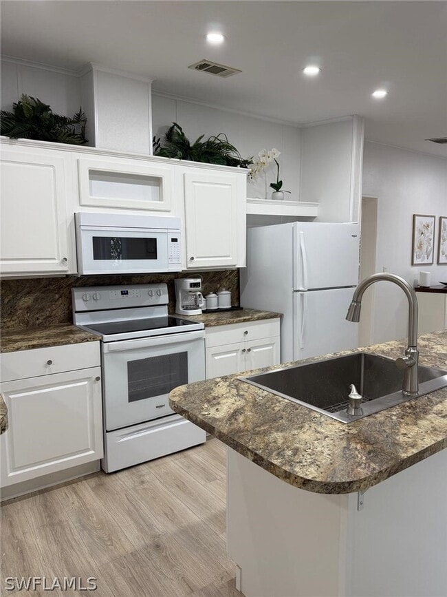 Building Photo - 27579 Big Bend Rd