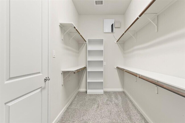 Building Photo - 1408B W 26th St