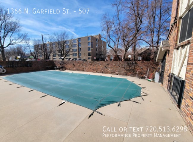 Building Photo - 1366 Garfield St