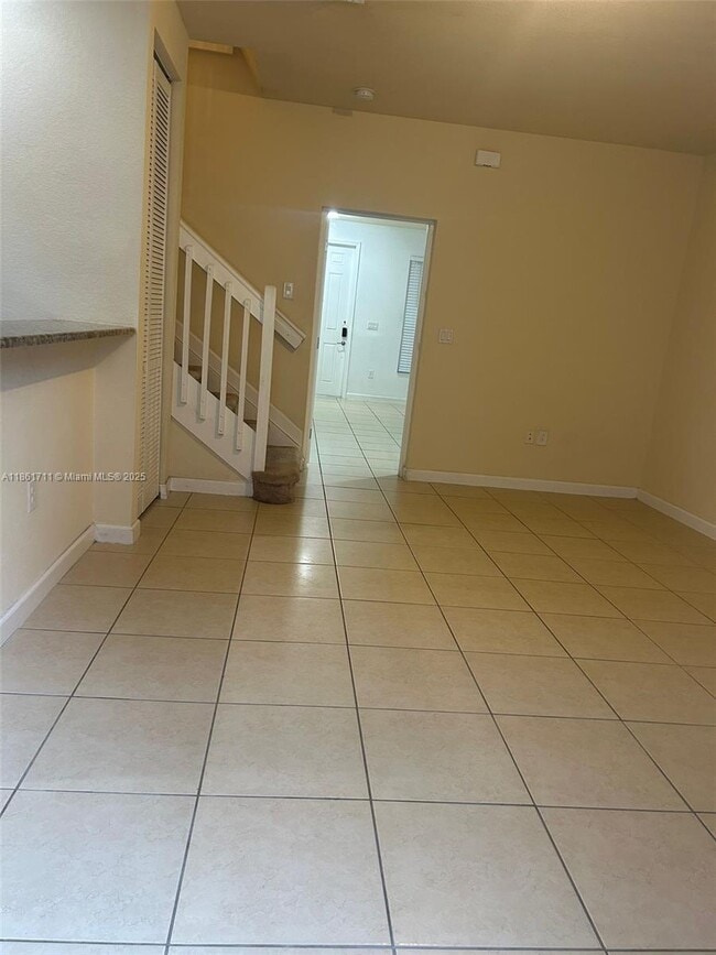 Building Photo - 9491 SW 171st Pl